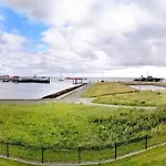 Alte Liebe, Ra100 * Cuxhaven