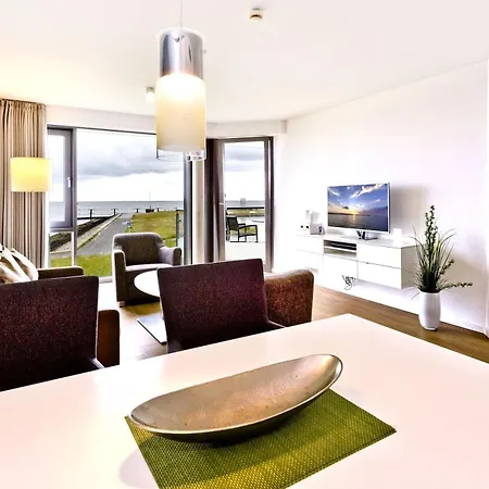 Alte Liebe, Ra100 * Куксхафен